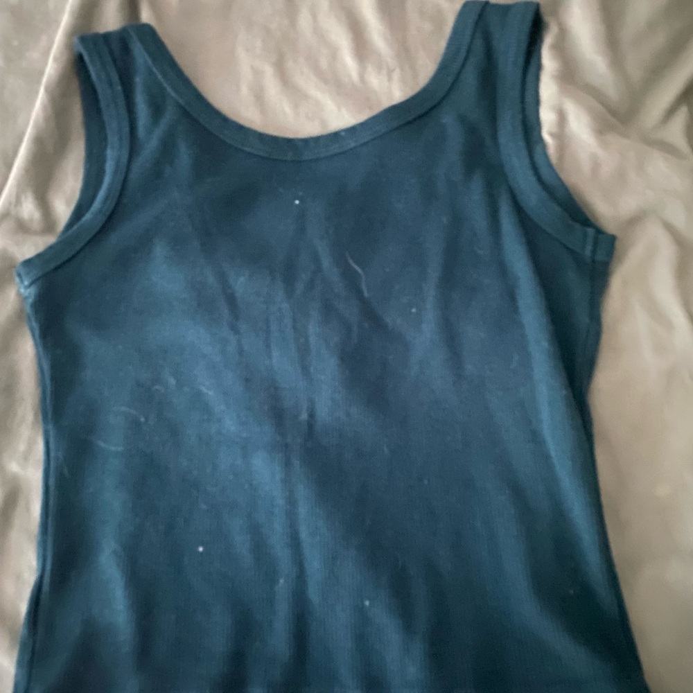 Green Ribbed Tank - Picture 4 of 4